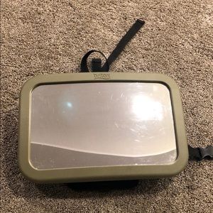 👗Britax Baby Mirror for reverse car seat set up.
